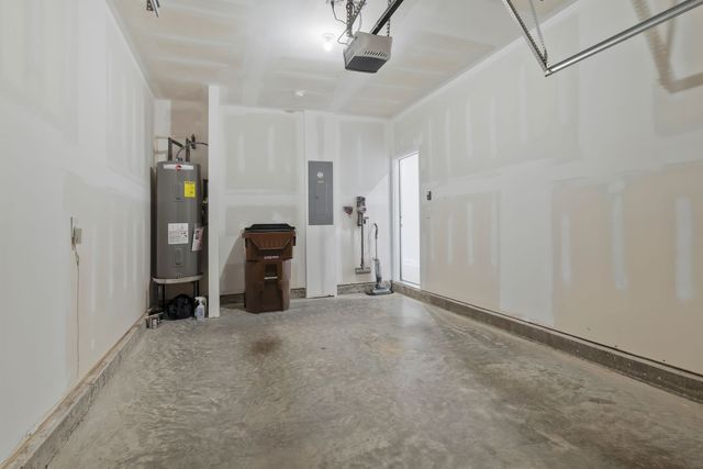 4669 Ridge Bend Dr, Nashville, TN 37207