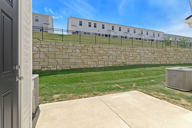 4669 Ridge Bend Dr, Nashville, TN 37207