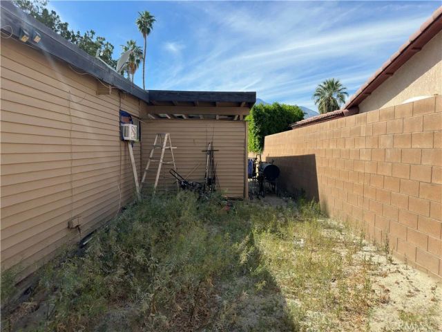 2210 Marguerite, Palm Springs, CA 92264