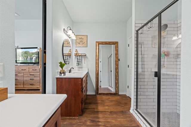 6097 N Fm 908, Rockdale, TX 76567