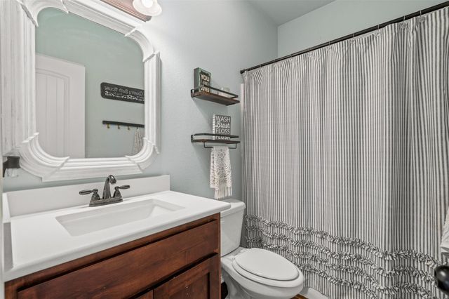 6097 N Fm 908, Rockdale, TX 76567