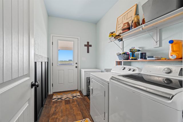 6097 N Fm 908, Rockdale, TX 76567