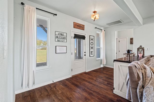 6097 N Fm 908, Rockdale, TX 76567