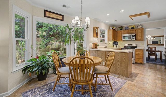370 Oak Terrace, Alpharetta, GA 30009