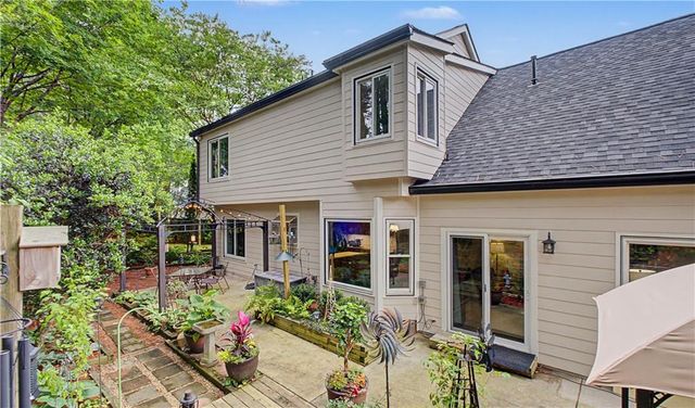 370 Oak Terrace, Alpharetta, GA 30009