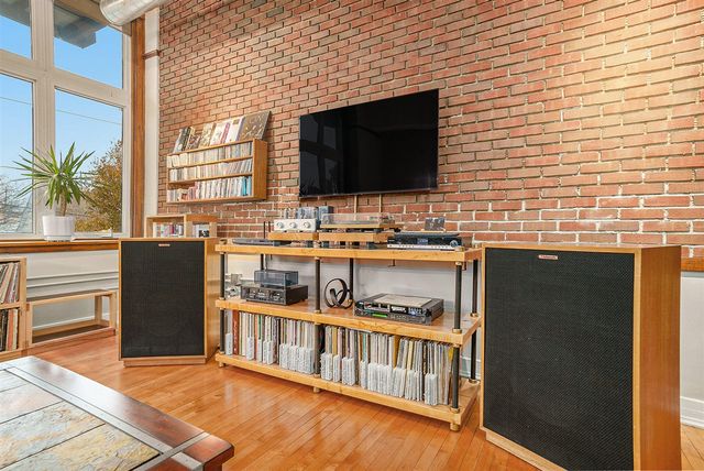 600 Broadway Avenue 239, Grand Rapids, MI 49504