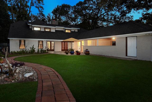 650 Bellingrath Park, Conroe, TX 77302