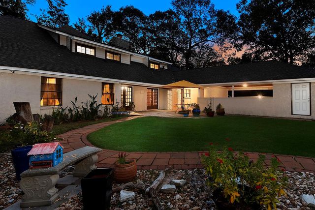 650 Bellingrath Park, Conroe, TX 77302