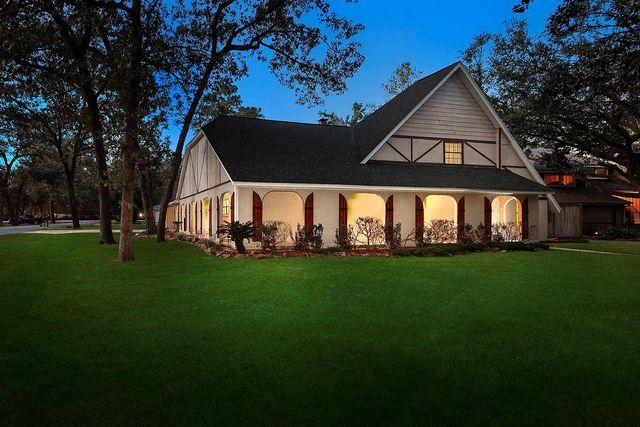 650 Bellingrath Park, Conroe, TX 77302