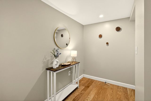8-12 Museum Way 1902, Cambridge, MA 02141