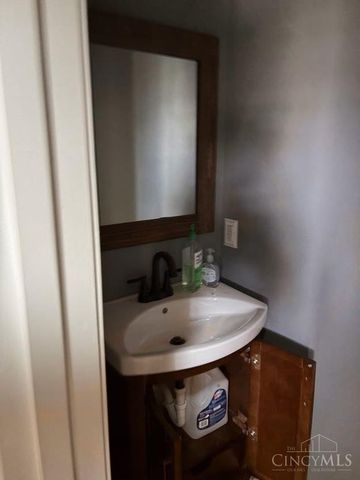 1076 Oak Forest Drive, Hamilton Twp, OH 45152