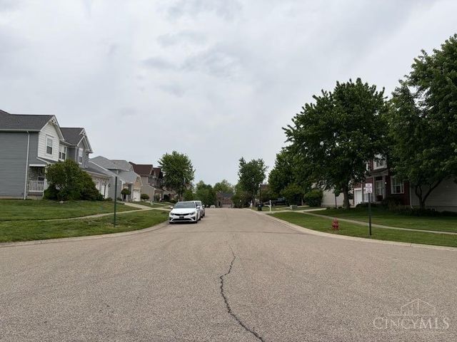 1076 Oak Forest Drive, Hamilton Twp, OH 45152