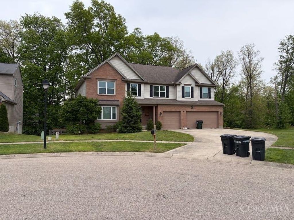 1076 Oak Forest Drive, Hamilton Twp, OH 45152