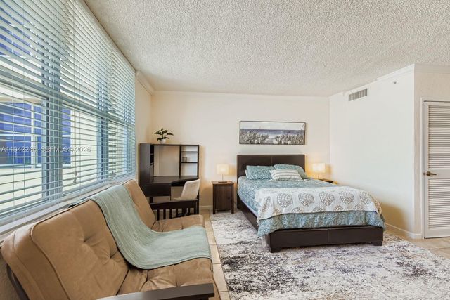 2501 S Ocean Dr 1032, Hollywood, FL 33019