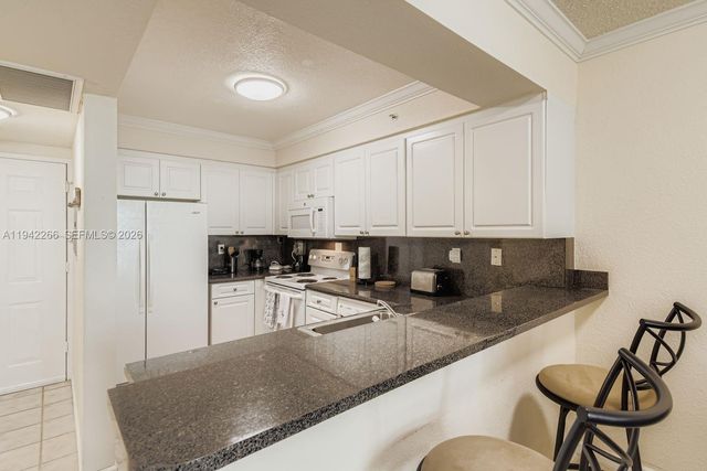 2501 S Ocean Dr 1032, Hollywood, FL 33019