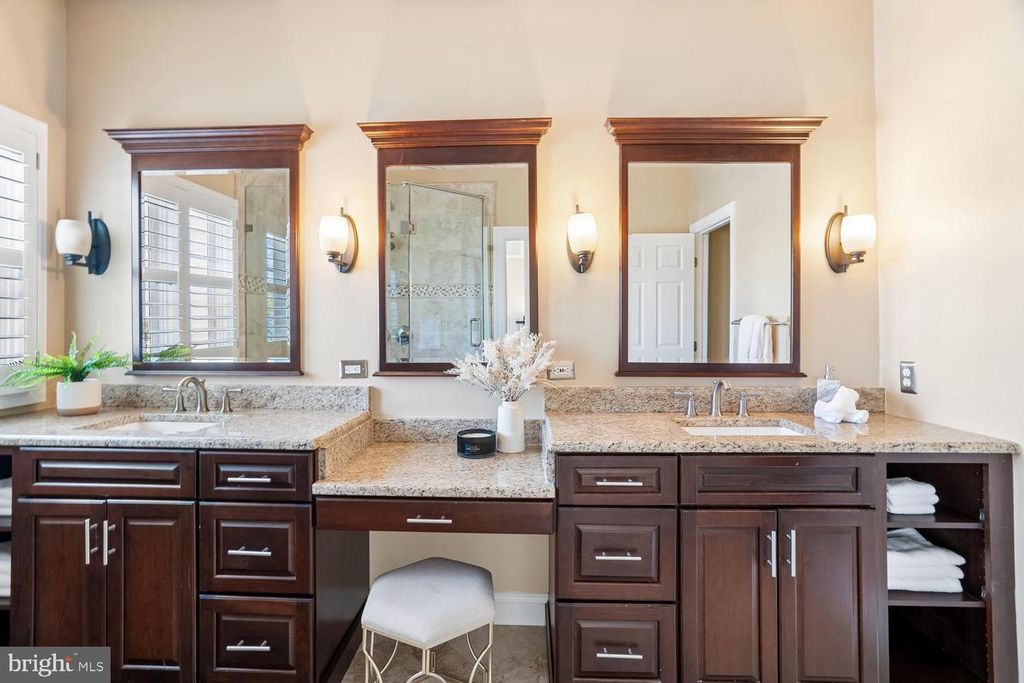 Image 34 of property listing at 614 LINSLADE ST, Gaithersburg, MD 20878