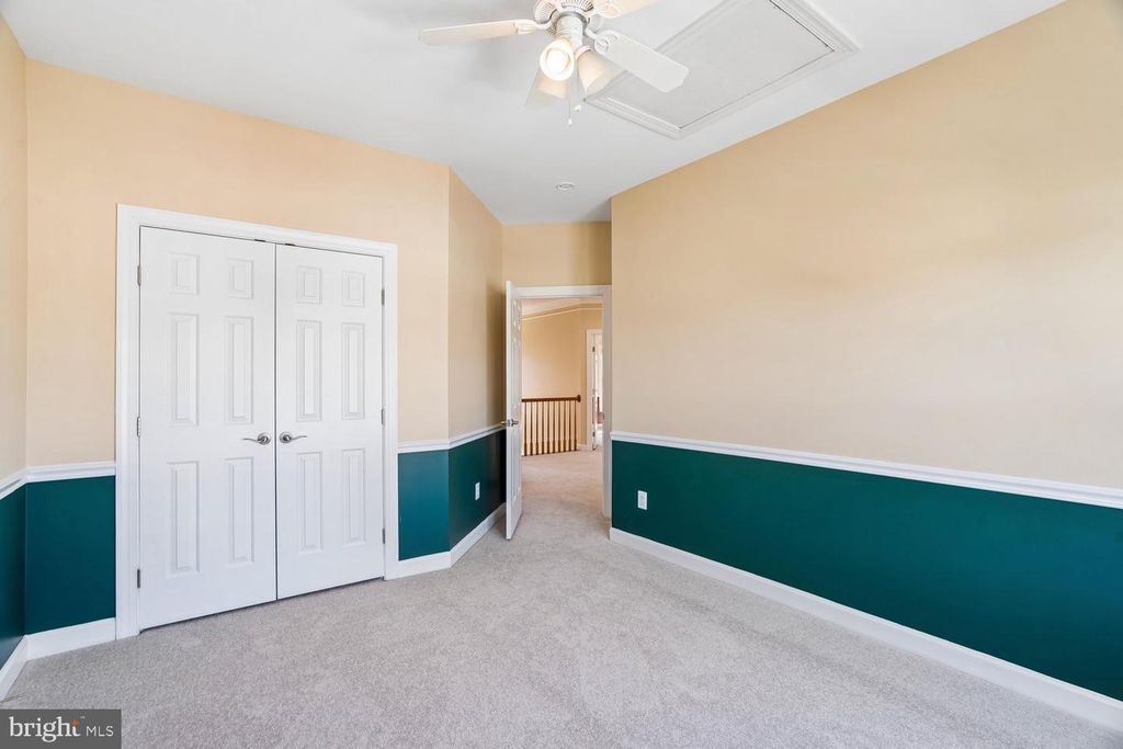 Image 38 of property listing at 614 LINSLADE ST, Gaithersburg, MD 20878