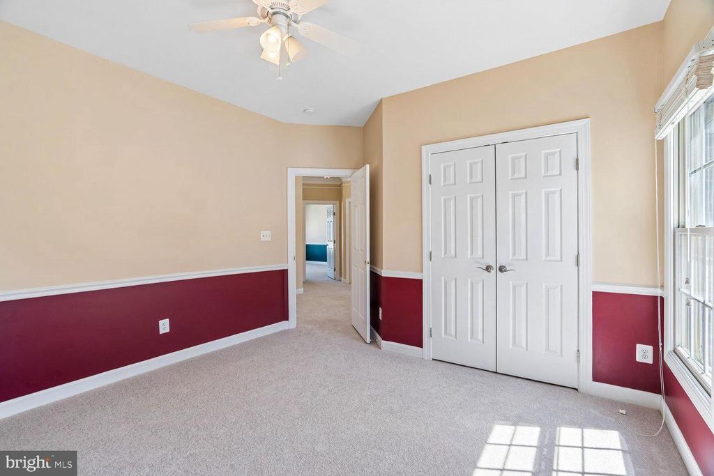 Image 44 of property listing at 614 LINSLADE ST, Gaithersburg, MD 20878