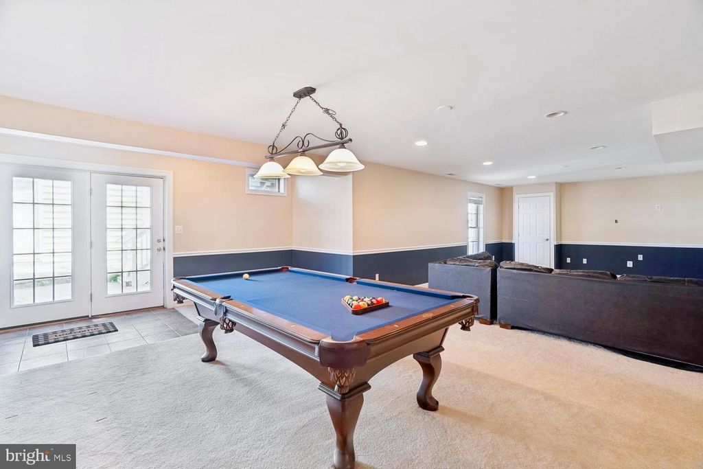 Image 46 of property listing at 614 LINSLADE ST, Gaithersburg, MD 20878