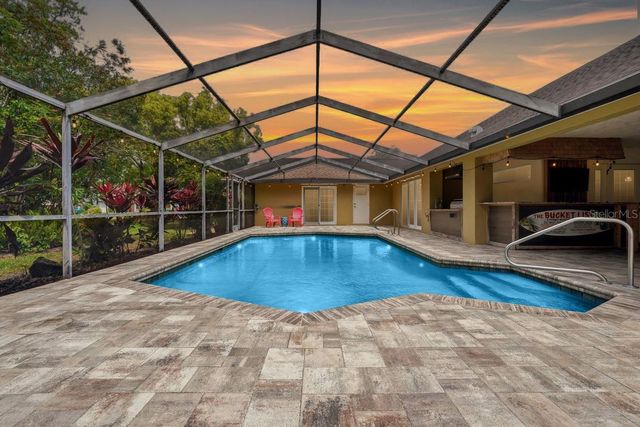 325 SHEFFIELD CIRCLE W, Palm Harbor, FL 34683