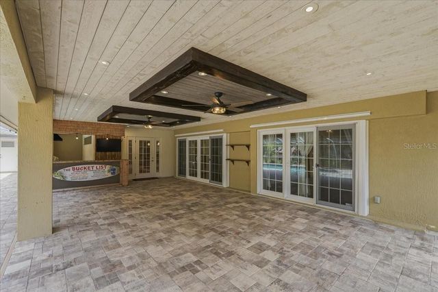 325 SHEFFIELD CIRCLE W, Palm Harbor, FL 34683