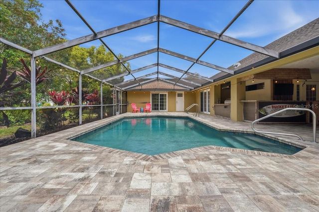 325 SHEFFIELD CIRCLE W, Palm Harbor, FL 34683