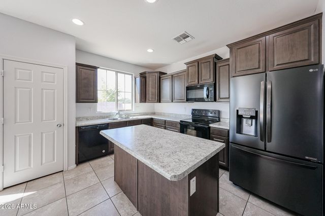 11967 W RIO VISTA Lane, Avondale, AZ 85323