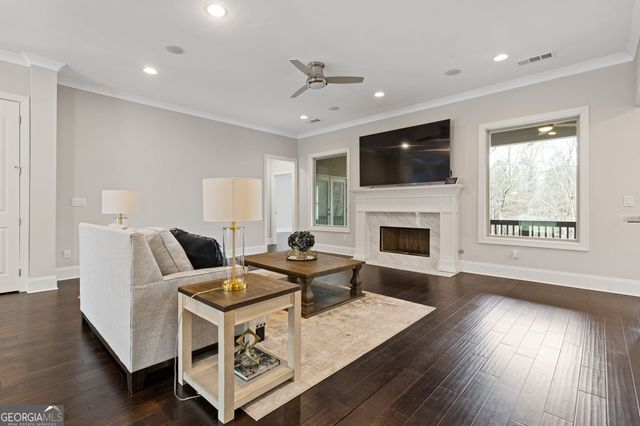 1560 Tapestry Ridge, Lawrenceville, GA 30045