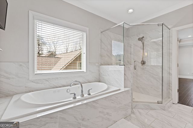 1560 Tapestry Ridge, Lawrenceville, GA 30045