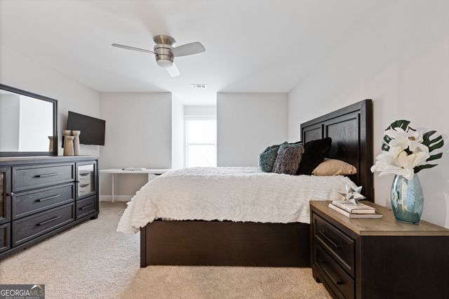 1560 Tapestry Ridge, Lawrenceville, GA 30045