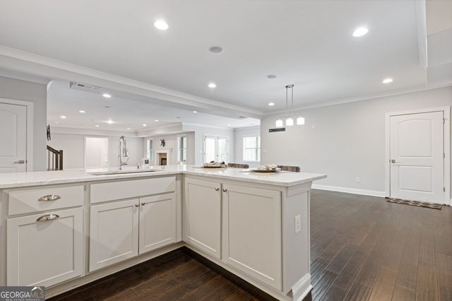 1560 Tapestry Ridge, Lawrenceville, GA 30045