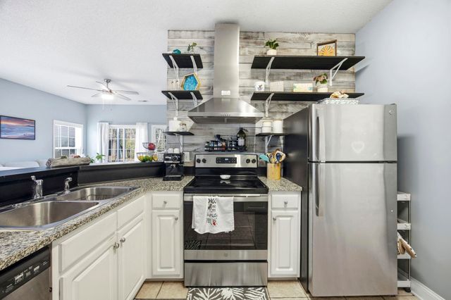 5026 Belleglen Ct Apt 101, Myrtle Beach, SC 29579