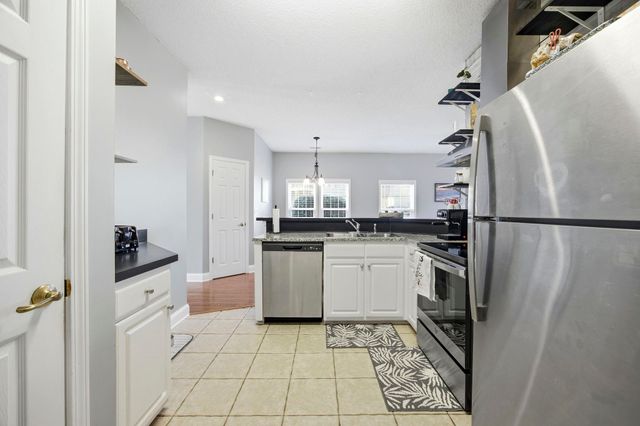 5026 Belleglen Ct Apt 101, Myrtle Beach, SC 29579