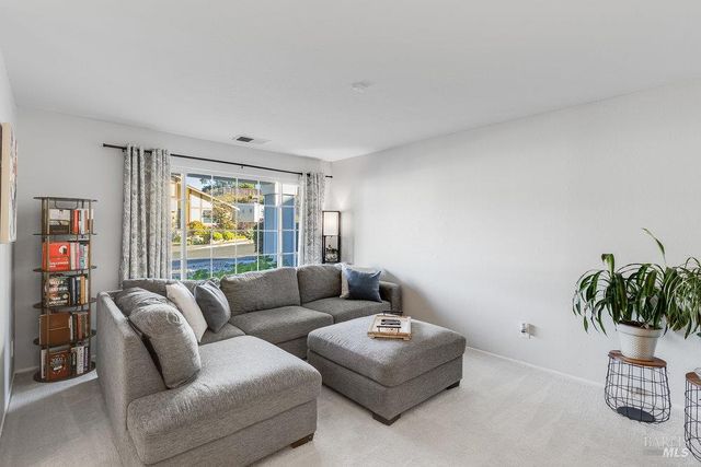 125 Easson Ct, Vallejo, CA 94591