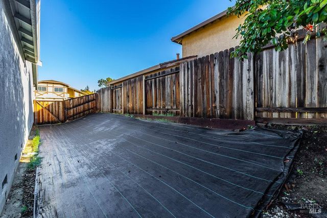 125 Easson Ct, Vallejo, CA 94591