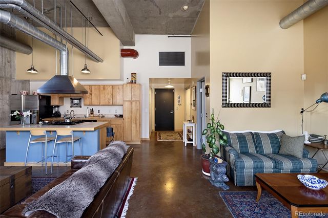 2000 Little Raven Street 102, Denver, CO 80202