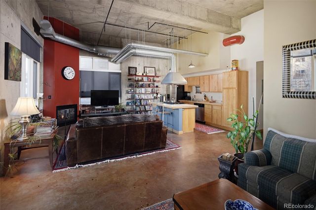 2000 Little Raven Street 102, Denver, CO 80202