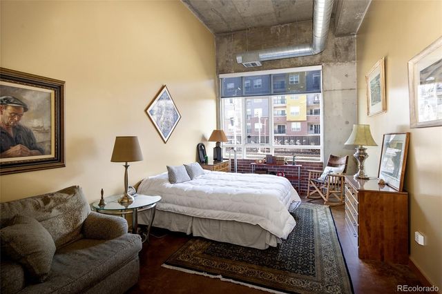 2000 Little Raven Street 102, Denver, CO 80202