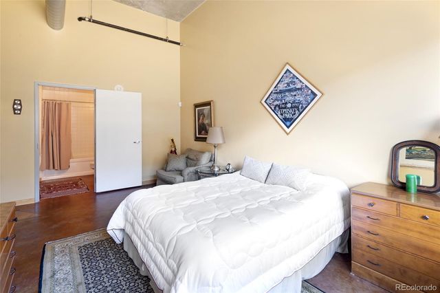 2000 Little Raven Street 102, Denver, CO 80202