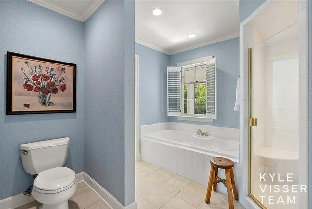 2089 Robinson Road, Grand Rapids, MI 49506