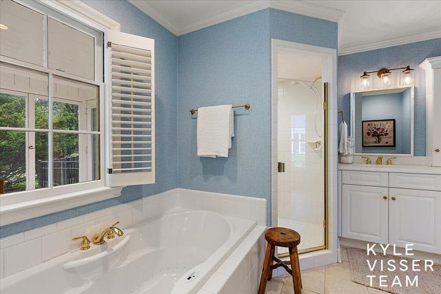 2089 Robinson Road, Grand Rapids, MI 49506