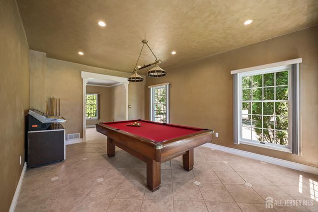 2 Verdi Road, Monroe, NJ 08831