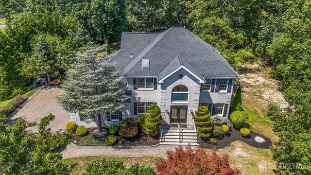 2 Verdi Road, Monroe, NJ 08831