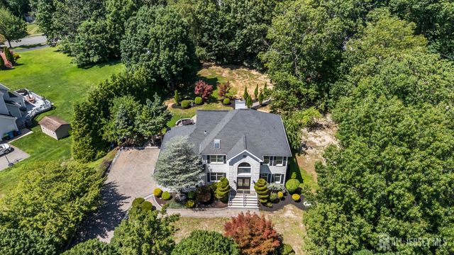 2 Verdi Road, Monroe, NJ 08831