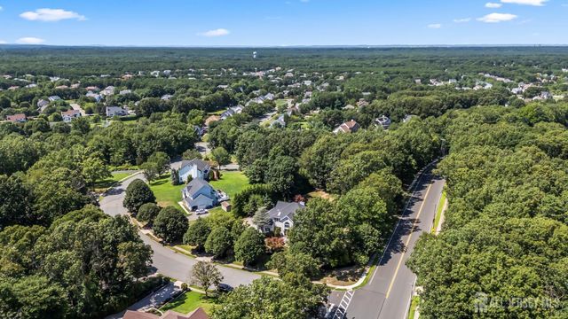 2 Verdi Road, Monroe, NJ 08831