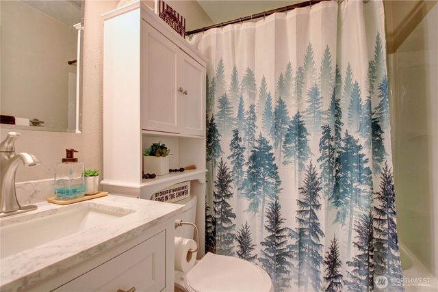 2024 E Fir Street, Mount Vernon, WA 98273