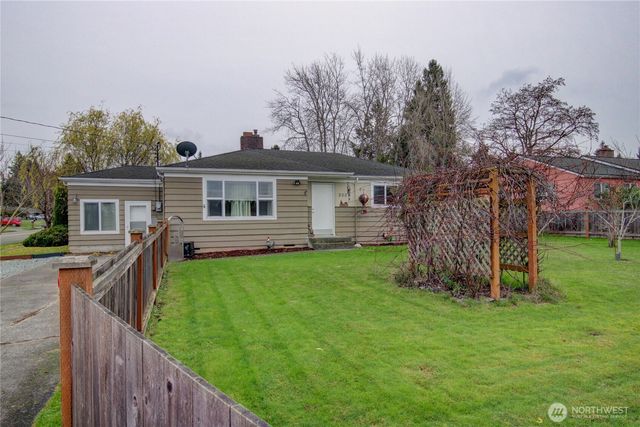 2024 E Fir Street, Mount Vernon, WA 98273