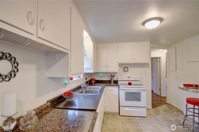 2024 E Fir Street, Mount Vernon, WA 98273