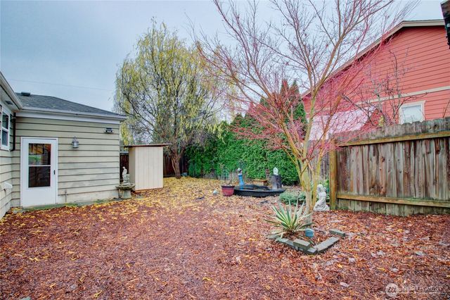 2024 E Fir Street, Mount Vernon, WA 98273