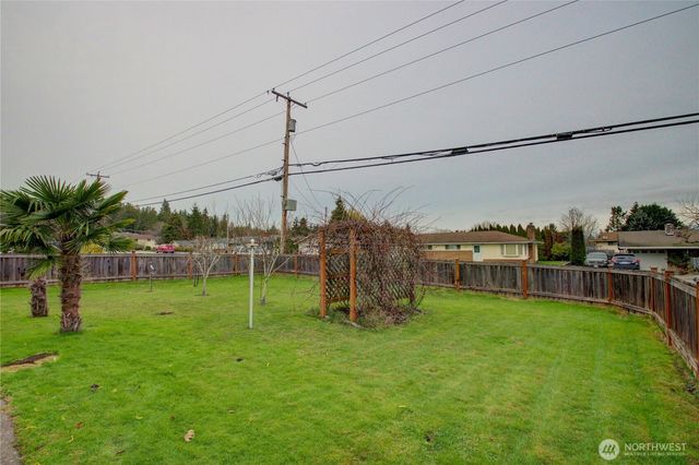 2024 E Fir Street, Mount Vernon, WA 98273